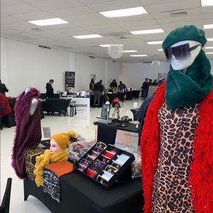 Green tam  and stylist scarf set 45